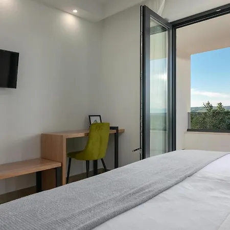 Althea * Ruzici (Sveta Nedelja)